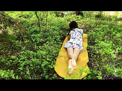 ❤️ Vreemdeling op Tinder Masturbeert mijn poesje en neukt hartstochtelijk in het bos ️ Fuck video at nl.loanworld.top ☑